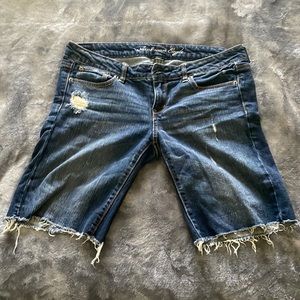 American Eagle Bermuda shorts